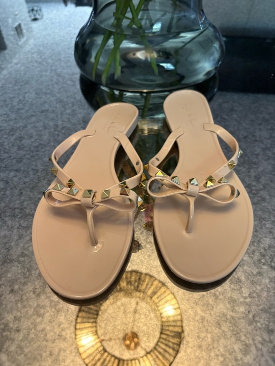 Nicole Miller Shoes - Nicole Miller PVC Jelly Rockstud Bow Thong Sandals